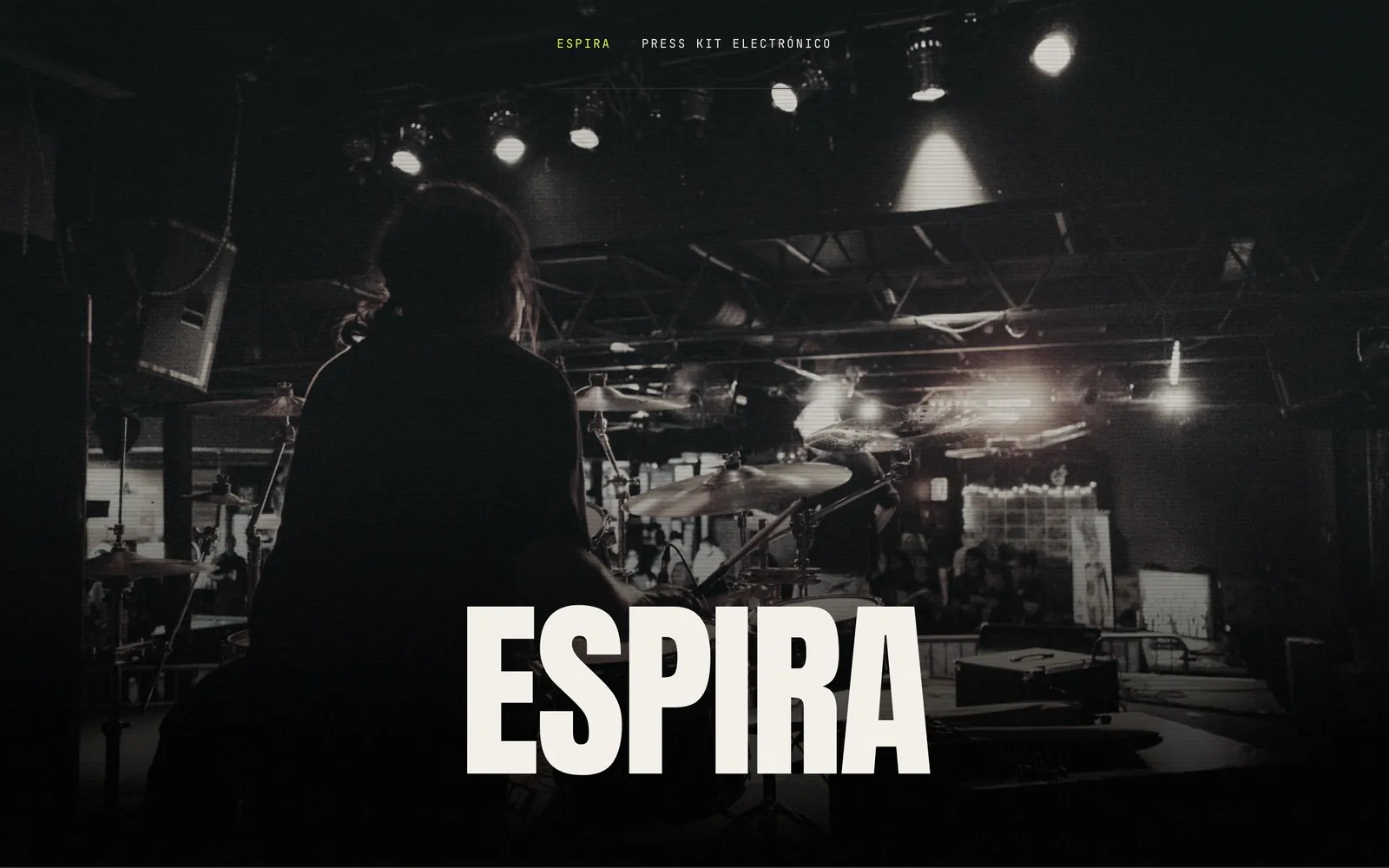 Portada del EPK de la banda Espira hecho con LiveEPK, con la etiqueta Press kit electrónico en español