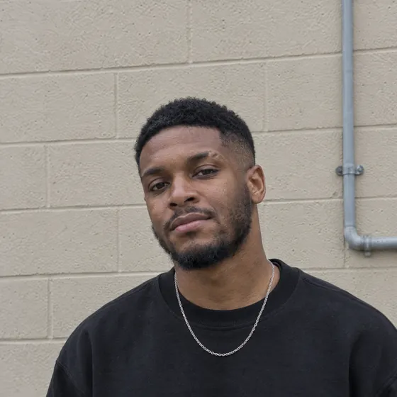 Dez Holloway, sample kit headshot